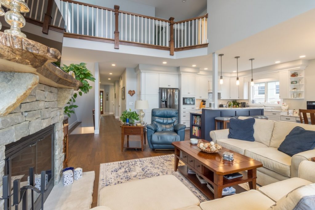 510 S Woodlands-114 (Medium)